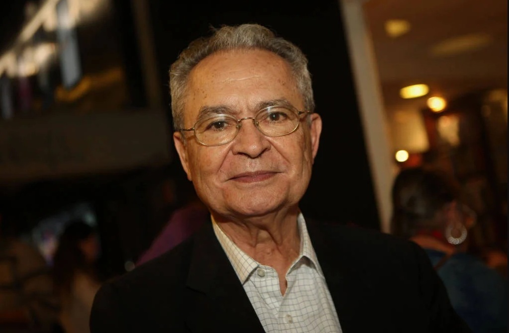 No meio do caminho, tinha um pedregulho