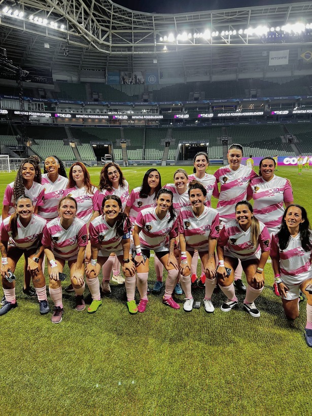 Mais de 100 jornalistas disputam torneio de futebol no Allianz Park, em São Paulo